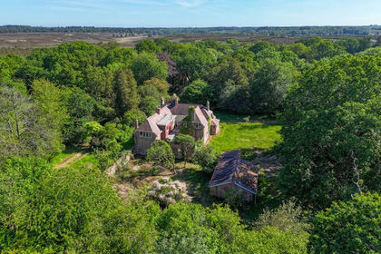 6.1 acres of House with Land for sale in Burley