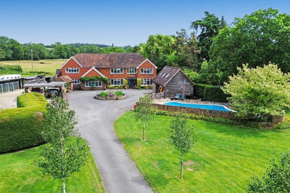 7.3 acres of Country Home for sale in Peper Harow
