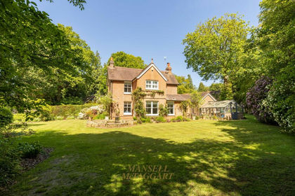 1.6 acres of House with Land for sale in Danehill
