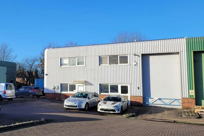 Warehouse for sale in Great Paxton