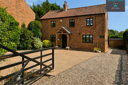 Barn Conversion for sale in North and South Wheatley