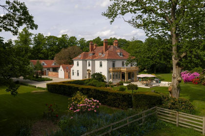 9 acres of Country Home for sale in Brafferton and Helperby