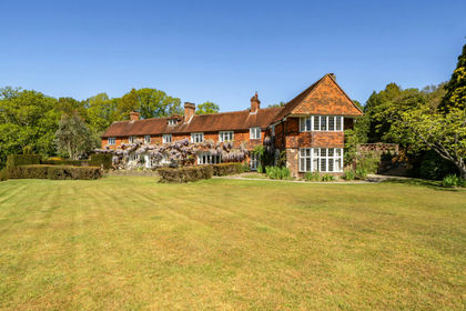 24 acres of Country Home for sale in Wadhurst