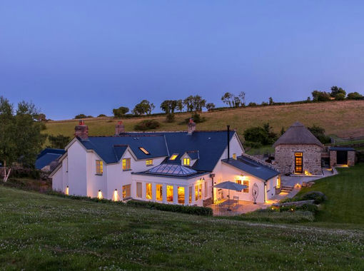 63 acres of House with Land for sale in Hennock