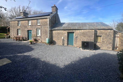 3.1 acres of Land for sale in Llandysiliogogo