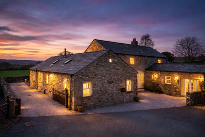 Barn Conversion for sale in Austwick