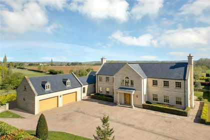 4 acres of House with Land for sale in Sibson-cum-Stibbington