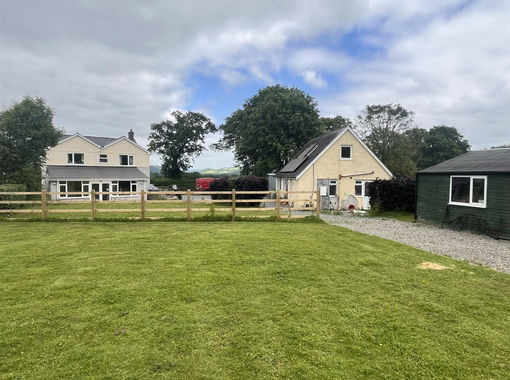 2.7 acres of Smallholding for sale in Lampeter