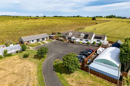 4 acres of House with Land for sale in Lockwood