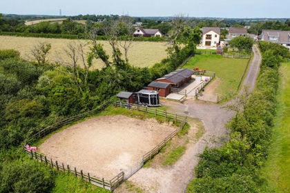 3 acres of Equestrian property for sale in East Williamston