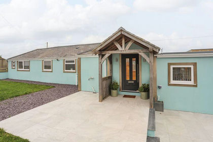 1 acre of Land for sale in Amlwch