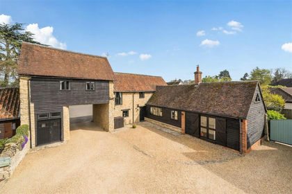 Barn Conversion for sale in Biddenham
