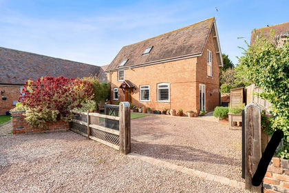 Barn Conversion for sale in Pershore