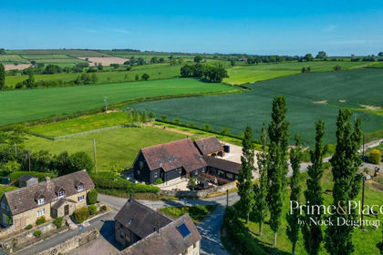 Barn Conversion for sale in Cardington
