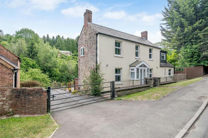 1 acre of Land for sale in Longhope