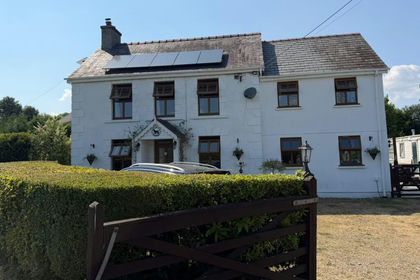 5.9 acres of Smallholding for sale in Llansawel