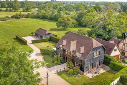 3.5 acres of House with Land for sale in Ockham