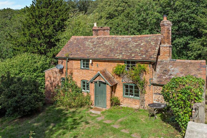 1.4 acres of House with Land for sale in Bromesberrow