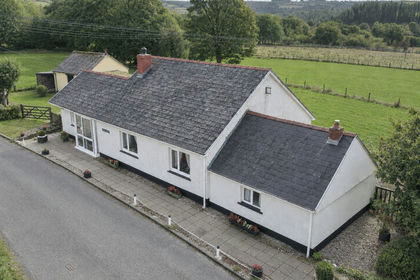 6.5 acres of Smallholding for sale in Llangeler