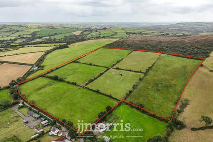 25.6 acres of Land for sale in Clydau