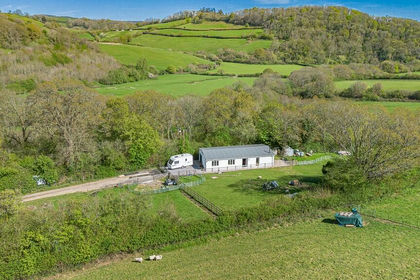 4.3 acres of House with Land for sale in Christow