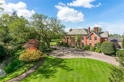 2.6 acres of House with Land for sale in Sutton