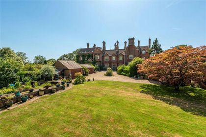 1.1 acres of House with Land for sale in Capel