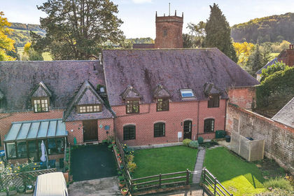 Barn Conversion for sale in Shelsley Beauchamp