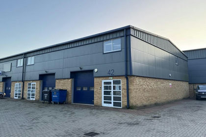 Warehouse for sale in Oving