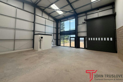 Warehouse for sale in Stoke