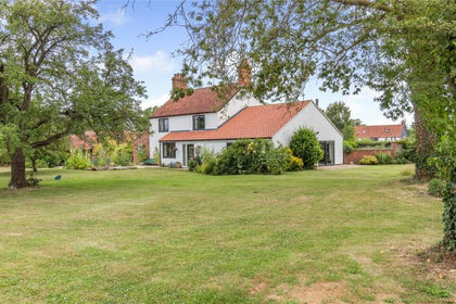 1 acre of Land for sale in Mundham