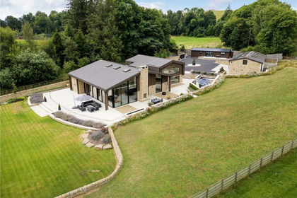 2.5 acres of House with Land for sale in Coniston Cold