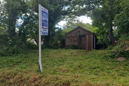 Building Plot for sale in Camrose