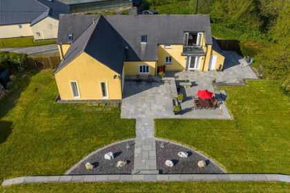 6 acres of Barn Conversion for sale in Llanegwad