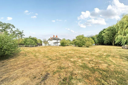 2 acres of House with Land for sale in Tilbrook