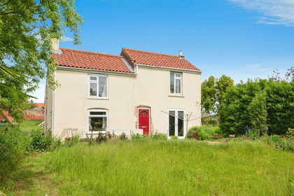 5.5 acres of House with Land for sale in Old Leake