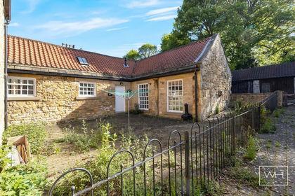 Land for sale in Hickleton