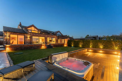 Land for sale in Preston Brook