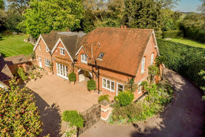 13 acres of Land for sale in Sunninghill and Ascot