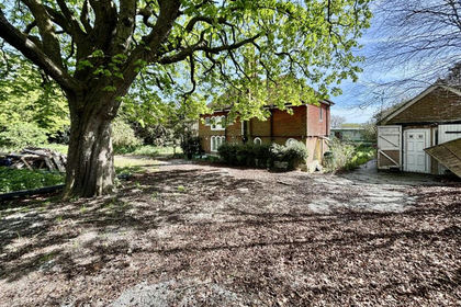 2.5 acres of House with Land for sale in Little Chart