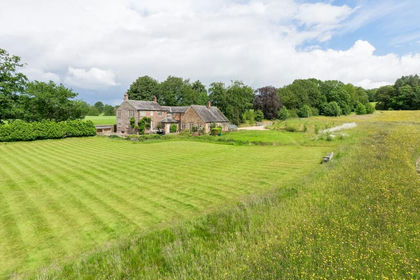 7 acres of Cottage for sale in Over Alderley