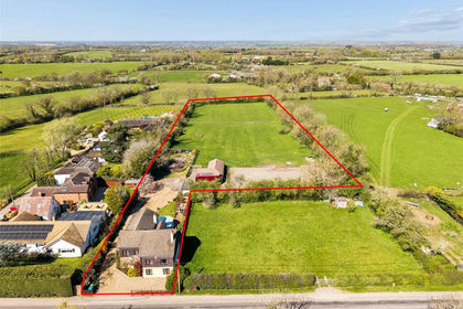 2.8 acres of Equestrian property for sale in Great Horwood