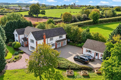 3.4 acres of House with Land for sale in Longdon