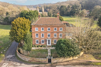3.6 acres of House with Land for sale in Hedgerley