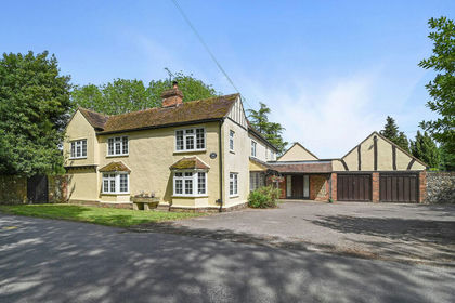 5 acres of Equestrian property for sale in Gestingthorpe