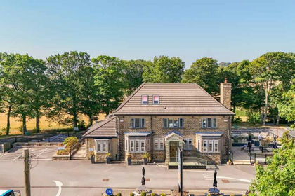 Pub for sale in Kirkburton