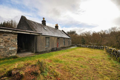4.5 acres of Cottage for sale in Dumfries and Galloway