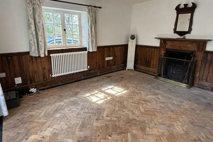 4.5 acres of House with Land for sale in Llanfihangel Aberbythych