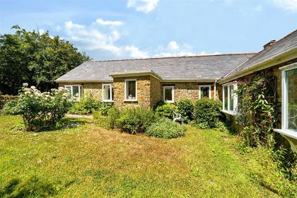 Barn Conversion for sale in Broadwindsor