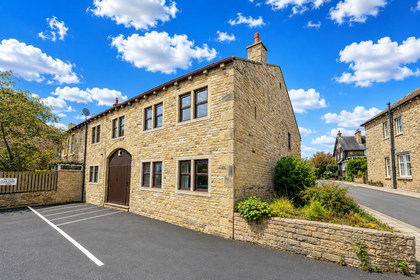 Barn Conversion for sale in Bradford East
